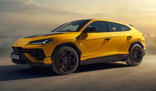 Легче и быстрее: новый кроссовер Lamborghini Urus Performante Легче и быстрее: новый кроссовер Lamborghini Urus Performante