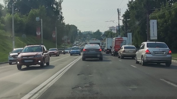 Эксперт Бибилов напомнил о запрете на самовольную замену бампера, фар и зеркал в авто