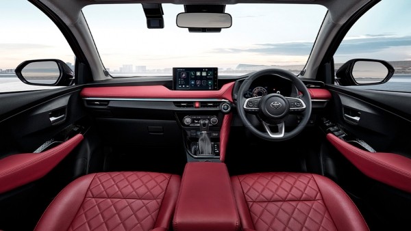 Представлено новое поколение седана Toyota Yaris Ativ