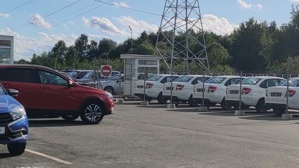 Авторынок РФ растёт на льготных автокредитах