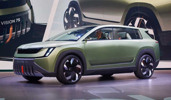 Кроссовер Skoda Vision 7S показал новый стиль и логотип Кроссовер Skoda Vision 7S показал новый стиль и логотип