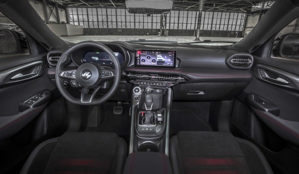 Новый кроссовер Dodge Hornet, или Tonale по-американски Новый кроссовер Dodge Hornet, или Tonale по-американски