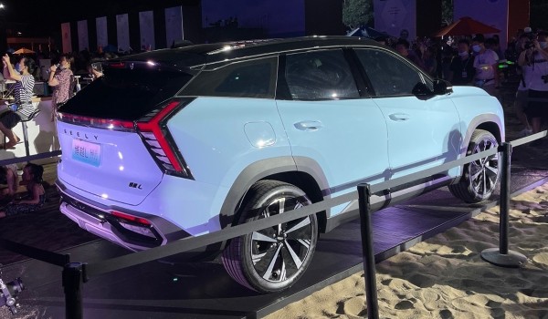 Geely Atlas второго поколения: премьера в Китае Geely Atlas второго поколения: премьера в Китае