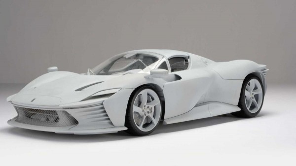 Amalgam анонсировал масштабную модель Ferrari Daytona SP3 Amalgam анонсировал масштабную модель Ferrari Daytona SP3