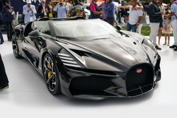 Родстер Bugatti, самый мощный Bentley и другие премьеры Пеббл-Бич
