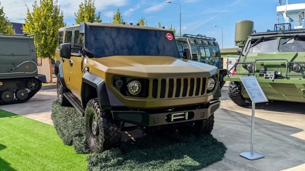 Отечественный внедорожник «Стрела» дебютировал в новом кузове Отечественный внедорожник «Стрела» дебютировал в новом кузове