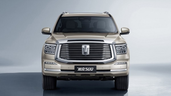 Для россиян готовят новый внедорожник Tank 500