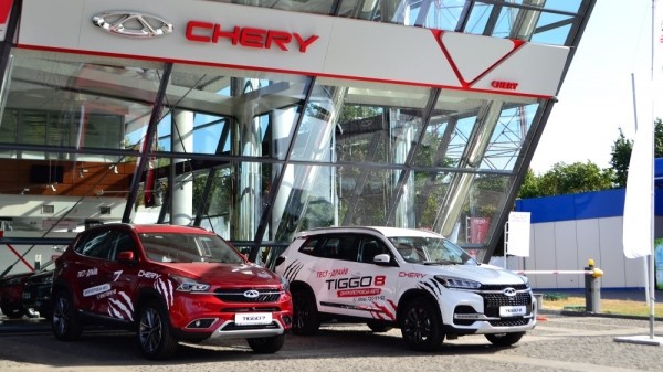 Дилерских центров автомарок из КНР в РФ стало в 1,5 раза больше российских в 2022 году Дилерских центров автомарок из КНР в РФ стало в 1,5 раза больше российских в 2022 году