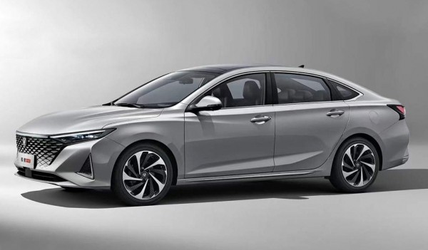 Обновленный седан Changan Raeton: Plus вместо CC Обновленный седан Changan Raeton: Plus вместо CC