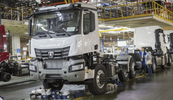«Ъ»: КАМАЗ провалил план выпуска новой модели, но получит субсидию от Минпромторга «Ъ»: КАМАЗ провалил план выпуска новой модели, но получит субсидию от Минпромторга