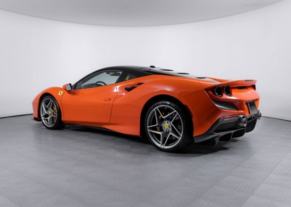 Компания Ferrari оказалась невосприимчивой к инфляции и нехватке запчастей: прибыль выросла на 22% Компания Ferrari оказалась невосприимчивой к инфляции и нехватке запчастей: прибыль выросла на 22%