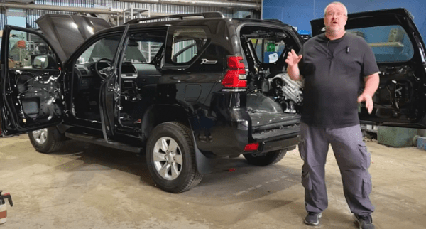 Компания Polestar подтверждает, что концепт 884-сильного электрического родстера O2 поступит в серийное производство Компания Polestar подтверждает, что концепт 884-сильного электрического родстера O2 поступит в серийное производство