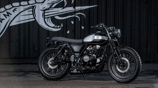 Лучшим ретро-авто на "Неделе автомобилей" стал Duesenberg Model J 1932 года Лучшим ретро-авто на "Неделе автомобилей" стал Duesenberg Model J 1932 года