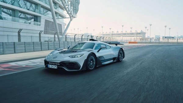 Mercedes-AMG One пытается установить рекорд трассы Нюрбургринг