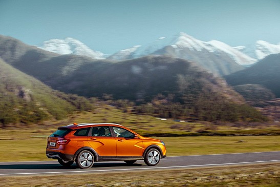 Россиянам назвали самые дешёвые в обслуживании версии LADA Vesta