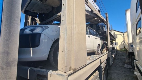 СМИ: Автопродавцы начали искать льготников, чтобы ввозить в РФ автомашины со скидкой 50%