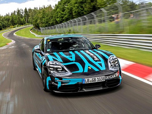 Suzuki Alto за 300 000 рублей в новом поколении вышел на рынок Индии