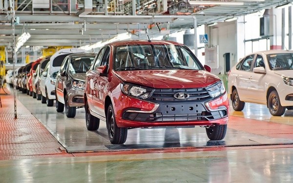 Завод LADA в Ижевске будет производить кузовные панели и пластиковые детали для LADA Vesta Завод LADA в Ижевске будет производить кузовные панели и пластиковые детали для LADA Vesta