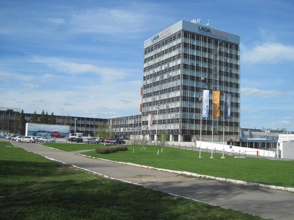 Завод LADA в Ижевске будет производить кузовные панели и пластиковые детали для LADA Vesta Завод LADA в Ижевске будет производить кузовные панели и пластиковые детали для LADA Vesta