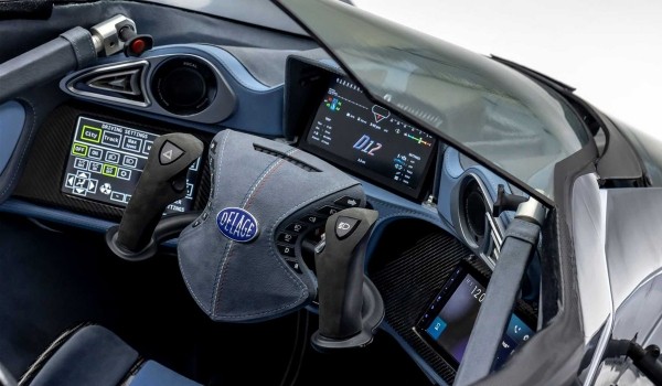 Французский гиперкар Delage D12: теперь и родстеры