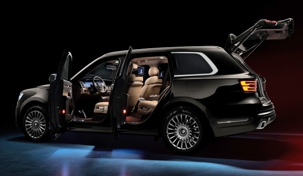 Представлен кроссовер Aurus Komendant Представлен кроссовер Aurus Komendant