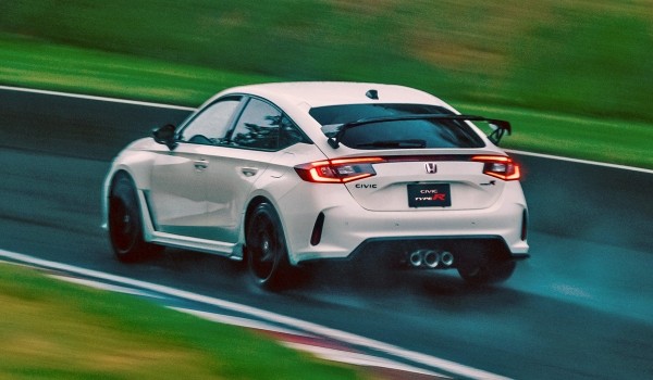 Honda Civic Type R нового поколения: объявлены характеристики