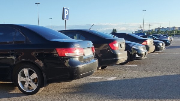 Стало известно, сколько импортных авто осталось у российских дилеров Стало известно, сколько импортных авто осталось у российских дилеров