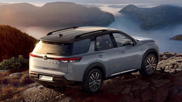 Названа реальная цена на кроссовер Nissan Pathfinder нового поколения