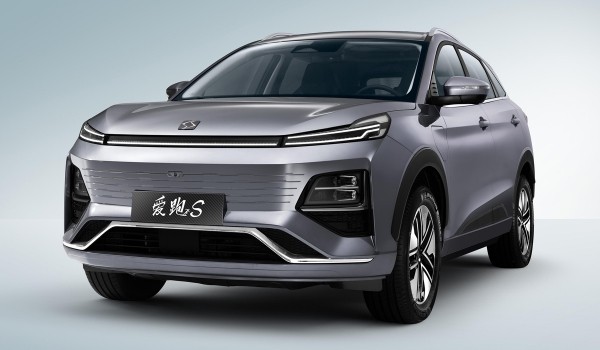 JAC выводит на рынок электрический кроссовер Sehol Aipao S JAC выводит на рынок электрический кроссовер Sehol Aipao S