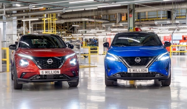 Дайджест дня: последний Aventador, Focus с трековым пакетом и другие события индустрии Дайджест дня: последний Aventador, Focus с трековым пакетом и другие события индустрии