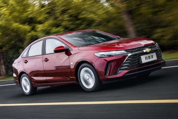 Рестайлинговый седан Chevrolet Monza: дело Lacetti живет Рестайлинговый седан Chevrolet Monza: дело Lacetti живет