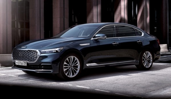 Седан Kia K9 все-таки выходит на российский рынок: объявлена цена