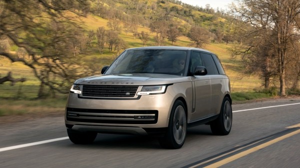 В РФ стартовали продажи Range Rover пятого поколения по цене втрое выше, чем в ЕС