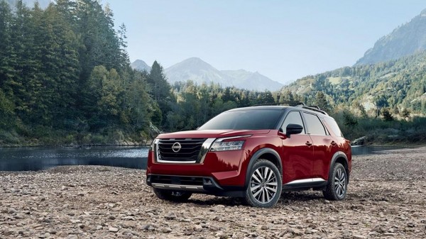 Названа реальная цена на кроссовер Nissan Pathfinder нового поколения