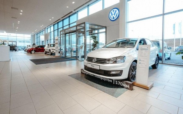 Автоэксперт Кулаков спрогнозировал сокращение дилерских центров в РФ на треть до конца 2022 года Автоэксперт Кулаков спрогнозировал сокращение дилерских центров в РФ на треть до конца 2022 года