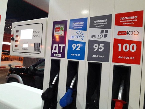 Автоэксперт Моржаретто рассказал, стоит ли сейчас продавать свою автомашину