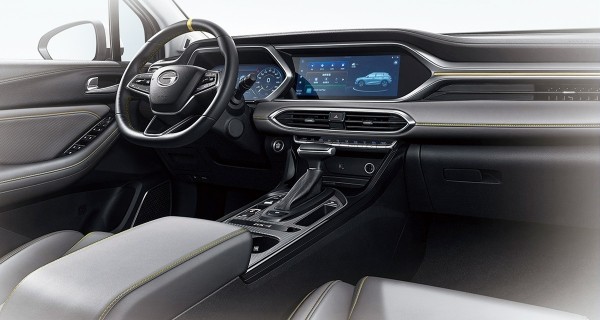 GAC одновременно обновил кроссоверы GS4 и GS4 Plus