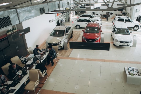 Доля автомашин LADA на рынке РФ достигла 41% впервые с 2005 года