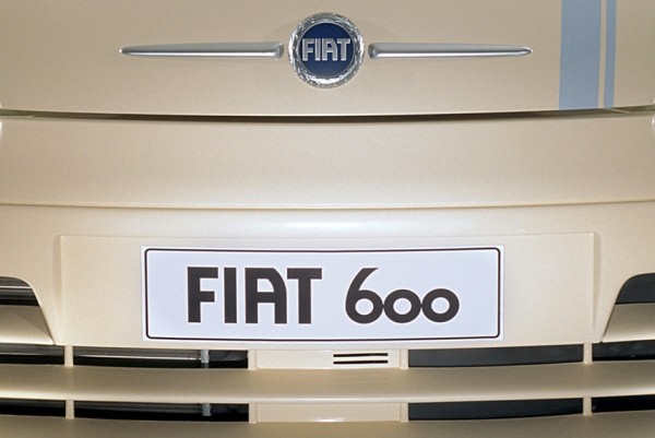 Дайджест дня: кроссовер Fiat 600, планы марки Radar и другие события индустрии Дайджест дня: кроссовер Fiat 600, планы марки Radar и другие события индустрии