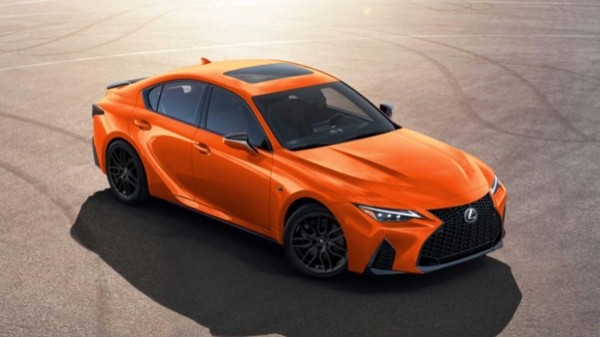 Компания Lexus анонсировала особую версию спортивного IS 500 F