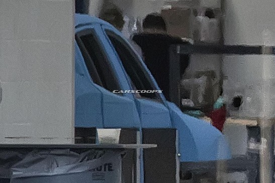 Компания RIVIAN отзывает больше 200 своих электрокаров из-за проблем с ремнём безопасности 