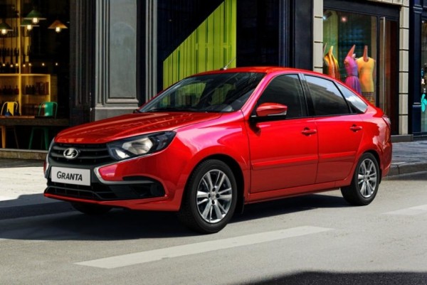 Первая партия упрощенных автомашин LADA Granta появилась у автодилеров в Казахстане