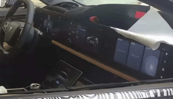 В КНР стартовали испытания седана марки Voyah, которая появится в РФ