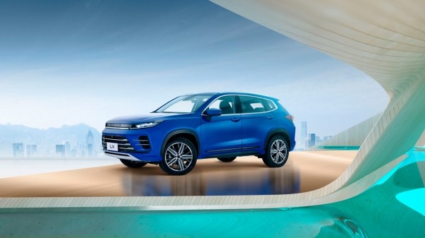 Самый компактный кроссовер EXEED получил новую версию в РФ Самый компактный кроссовер EXEED получил новую версию в РФ