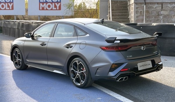 Седан Hyundai Lafesta обновлен во второй раз: теперь N Line Седан Hyundai Lafesta обновлен во второй раз: теперь N Line