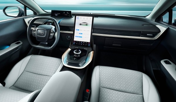 Представлен седан Toyota bZ3: детище трех компаний Представлен седан Toyota bZ3: детище трех компаний