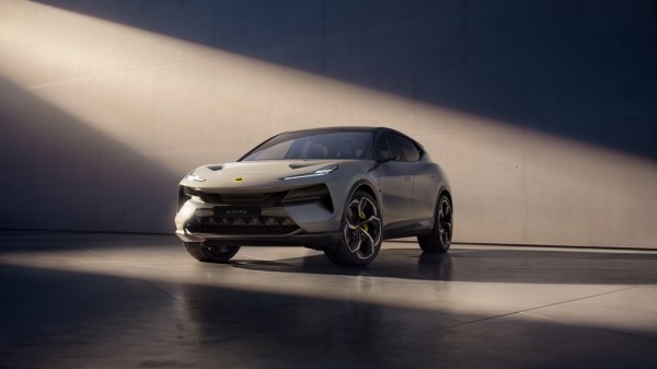 Компания Lotus раскрыла стоимость электрического кроссовера Electre 