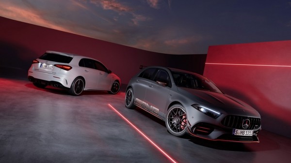 Mercedes-Benz обновил сразу три массовые модели Mercedes-Benz обновил сразу три массовые модели