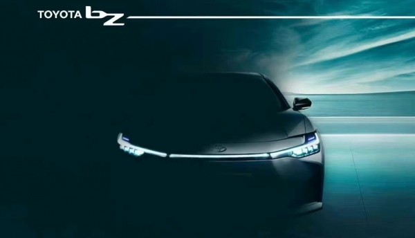 Дайджест дня: Hongqi в полиции Дубая, Stinger без наследника и другие события индустрии Дайджест дня: Hongqi в полиции Дубая, Stinger без наследника и другие события индустрии