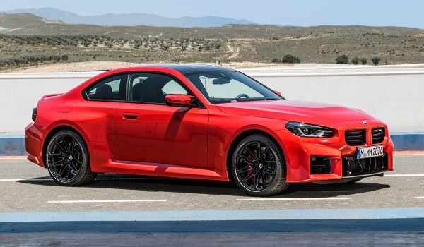 Новое купе BMW M2: задний привод, «механика» за доплату